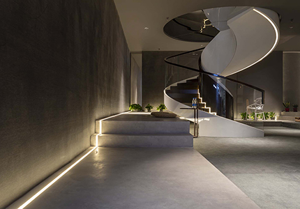 西蒙特汀就是极简风格Style